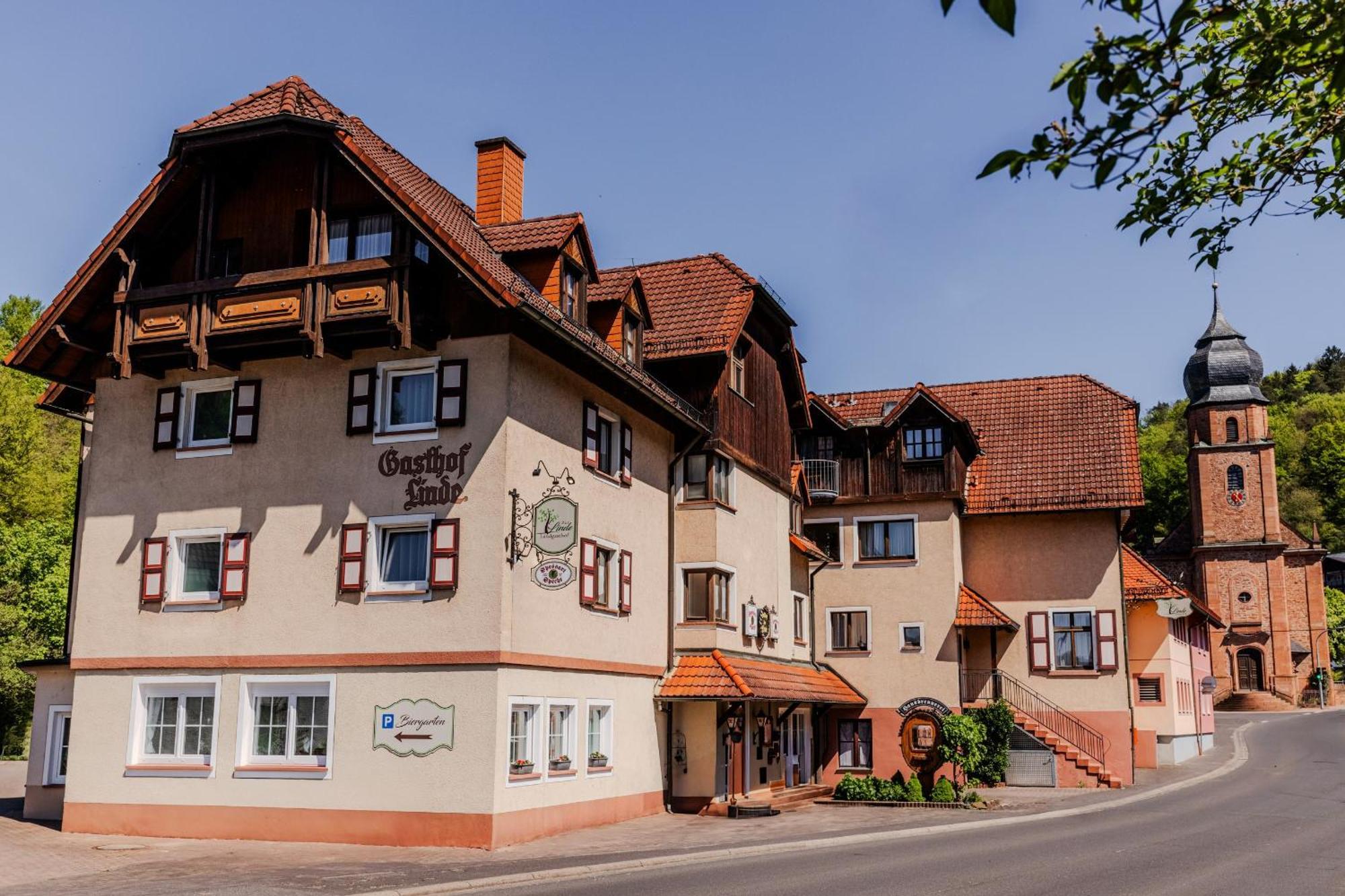 Landgasthof Zur Linde Heimbuchenthal Ngoại thất bức ảnh
