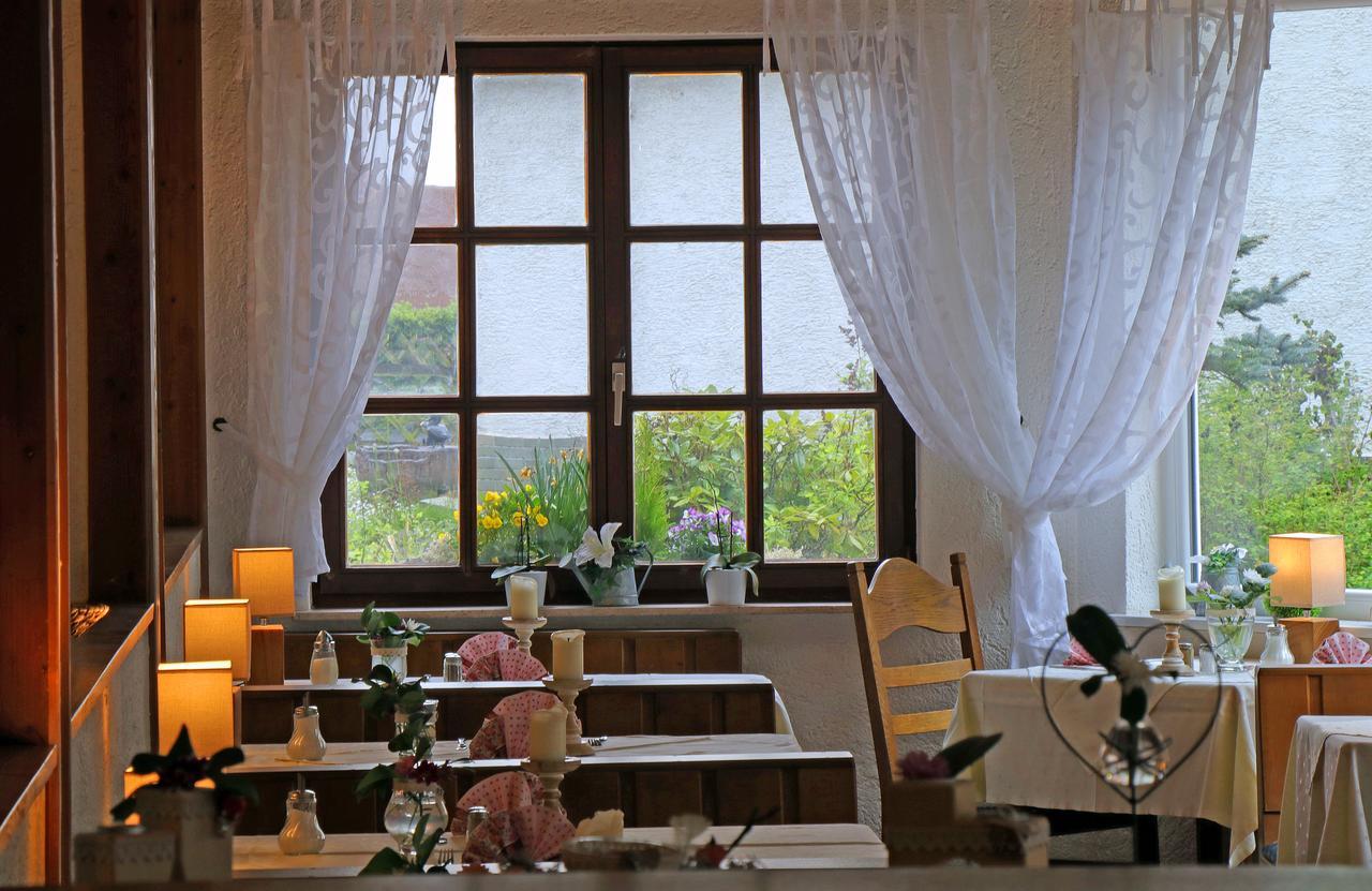 Landgasthof Zur Linde Heimbuchenthal Ngoại thất bức ảnh